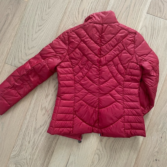 Lightweight puffer jacket. Girls 10-12 - Picture 4 of 4